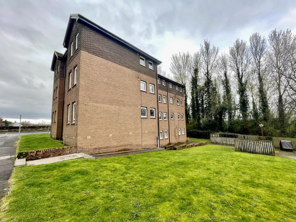Dakala Court, Wishaw ML2 2 bed flat for sale £74,995