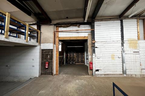 Warehouse to rent, 100 Cecil Street, Watford, WD24 5AQ
