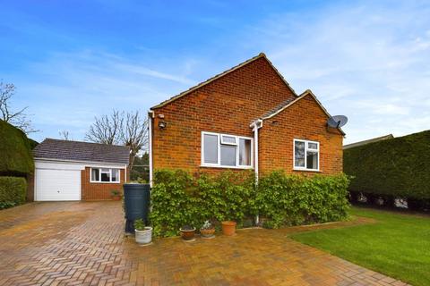 3 bedroom detached house for sale, Lower Road, Postcombe