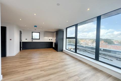 3 bedroom penthouse for sale, Boscombe Manor