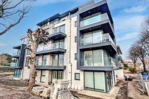 3 bedroom penthouse for sale, Boscombe Manor