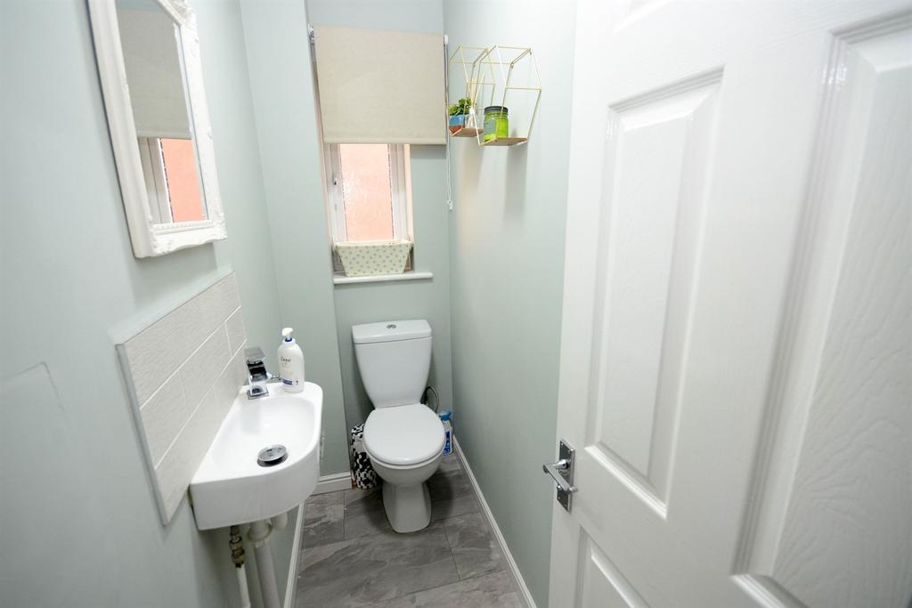 Ground Floor Wc