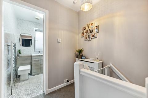 25 Randolph Drive, Clarkston, Glasgow, G76 8AN