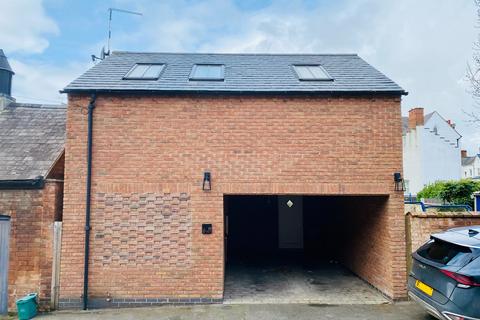 2 bedroom detached house to rent, Hill Street, Leamington Spa CV32