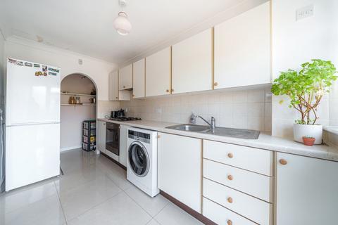 2 bedroom end of terrace house for sale, Ray Park Road, Maidenhead, Berkshire
