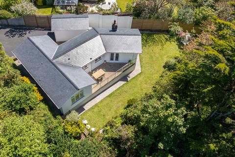 2 bedroom detached house for sale, North Clifton , St. Saviour, Guernsey