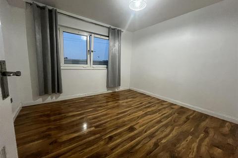 1 bedroom apartment for sale, Enterprise House, Curzon Crescent, Barking