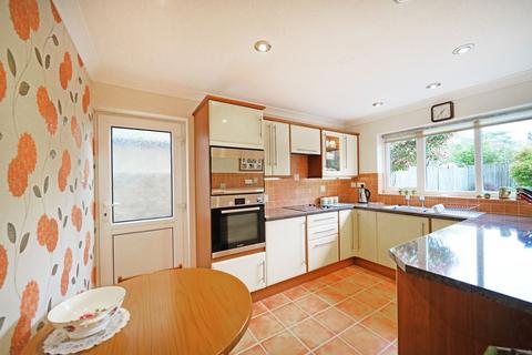2 bedroom detached bungalow for sale, Falkwood Grove, Knowle, B93