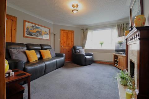 3 bedroom semi-detached house for sale, Lundwood Barnsley S71