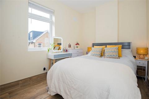 1 bedroom apartment for sale, Stanley Road, Teddington, Middlesex, TW11