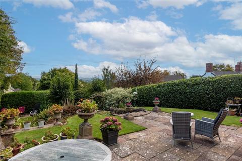 4 bedroom detached house for sale, Kings Road, Malvern WR14