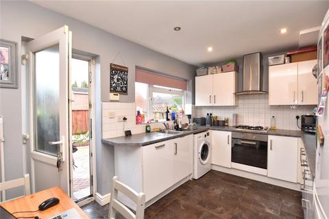 3 bedroom townhouse for sale, Kent Walk, Heywood, Greater Manchester, OL10