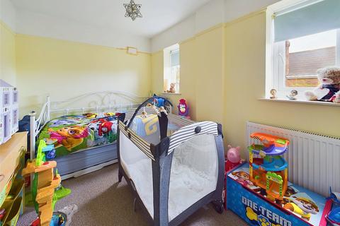 26 Blunts Hall Road, Witham, CM8 1LY