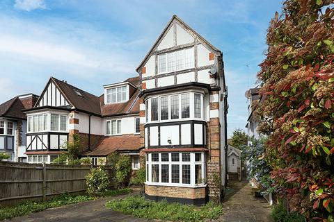 7 bedroom semi-detached house for sale, Finchley Road, London, NW11