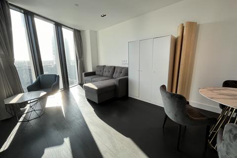 2 bedroom flat to rent, Amory tower, London, E14