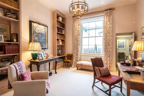 3 bedroom apartment for sale, Onslow Gardens, South Kensington, SW7