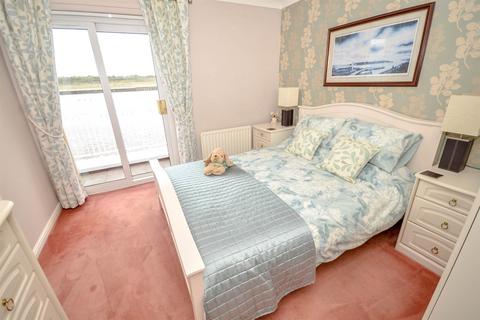 3 bedroom semi-detached house for sale, Coble Landing, South Shields