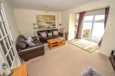 3 bedroom semi-detached house for sale, Coble Landing, South Shields