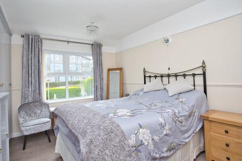 6 Astor Avenue, Dover, CT17 0AR