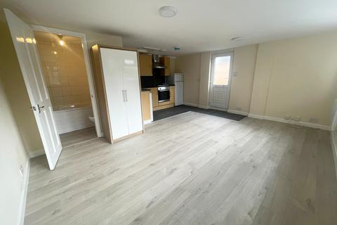 Studio to rent, London Road, Leicester LE2