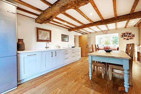 3 bedroom cottage for sale, Bakers Lane, Knowle, B93
