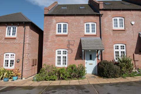 3 bedroom end of terrace house for sale, James Way, Scraptoft