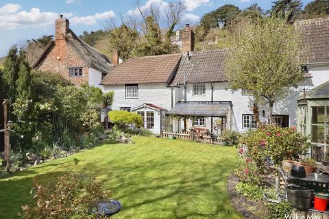 2 bedroom cottage for sale, Moor Road, Minehead TA24