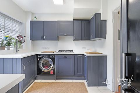 21 Church Hill, Epping, CM16 4RA