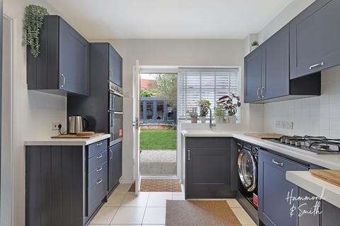21 Church Hill, Epping, CM16 4RA