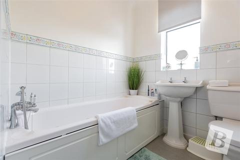 23 Cavenham Gardens, Hornchurch, RM11 2AU