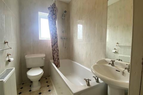 58 Bartle Lane, Bradford, BD7 4QA