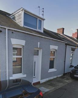 4 bedroom terraced house to rent, Pensher Street, Sunderland SR4