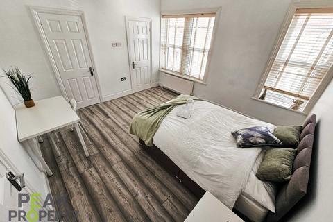 6 bedroom house share to rent, Napier Avenue, Southend On Sea SS1