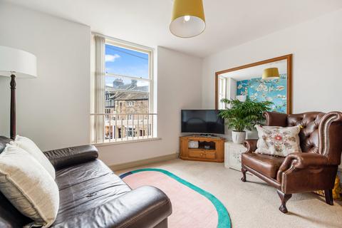 1 bedroom flat for sale, Courthouse Street, Otley, West Yorkshire, LS21