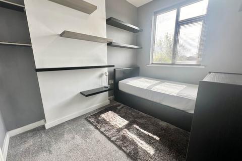 30 Fourth Avenue, Luton, LU3 3BS