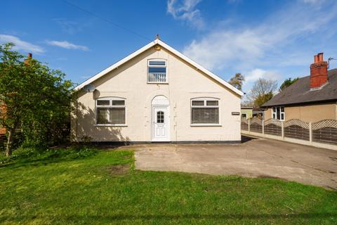 3 bedroom detached bungalow for sale, Station Road, Langworth, Lincoln, Lincolnshire, LN3