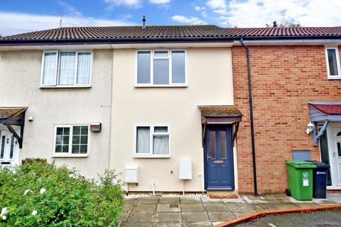 2 bedroom terraced house to rent, South Road Portsmouth PO1