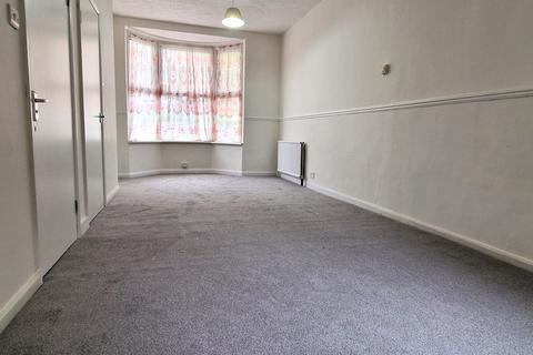 5 bedroom house to rent, Ferndale Road, London E11