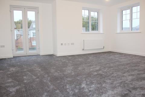 2 bedroom flat to rent, New Meadow Close, Shirley, Solihull, West Midlands, B90