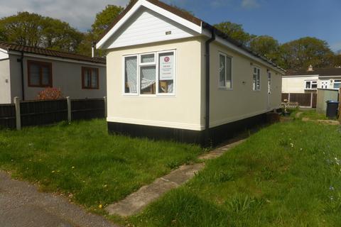 2 bedroom mobile home for sale, Pyrford