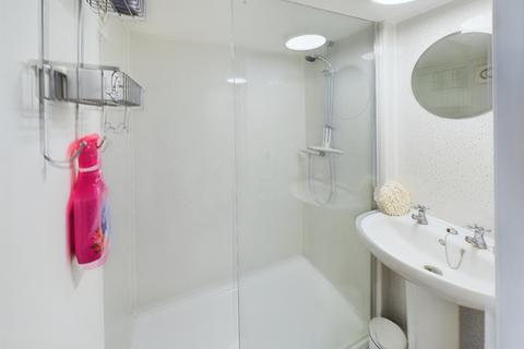 1 bedroom mews to rent, Heyshott Road, Southsea PO4