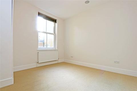 2 bedroom apartment to rent, Station Parade, SW12