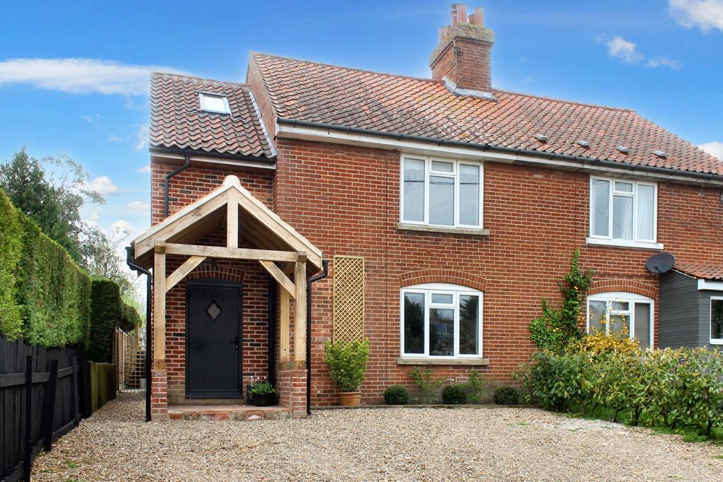 The Pyghtle, Thornage NR25 3 bed semidetached house for sale £385,000