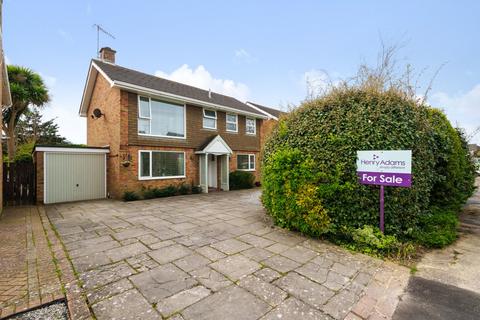 17 Ilex Way, Middleton On Sea, Bognor Regis, PO22 6PQ