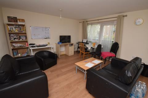 2 bedroom apartment to rent, Spectre Court, Hatfield AL10