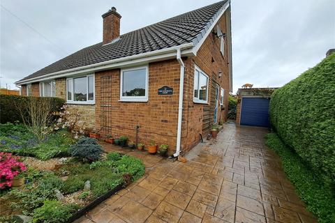 3 bedroom bungalow for sale, Foxroyd View, Mirfield, West Yorkshire, WF14