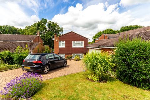 3 bedroom detached house for sale, Holywell Road, Studham, Dunstable, Bedfordshire