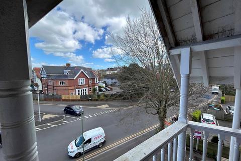 2 bedroom flat for sale, St Johns Road, Bournemouth