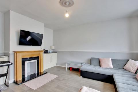 73 Packham Road, Northfleet, Gravesend, DA11 7JE