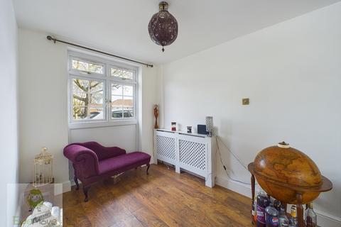 21 Chattenden Lane, Chattenden, Rochester, ME3 8LE
